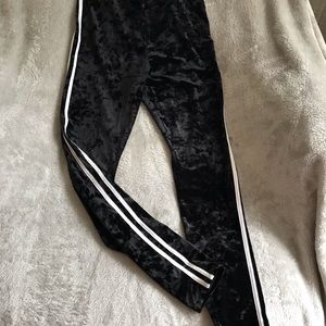Black Velour Pants Size Medium